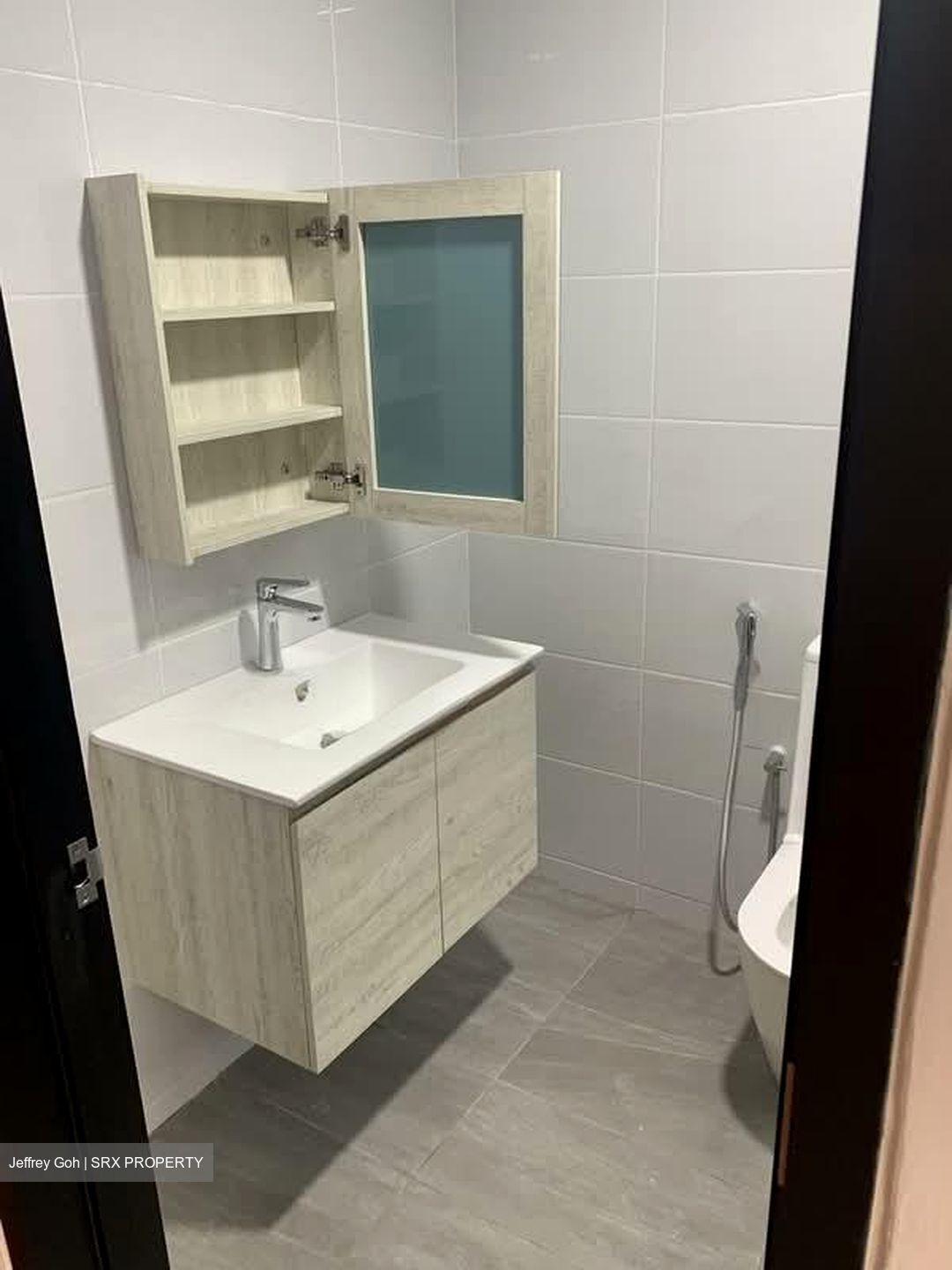 Lorong 105 Changi (D15), Terrace #575328151